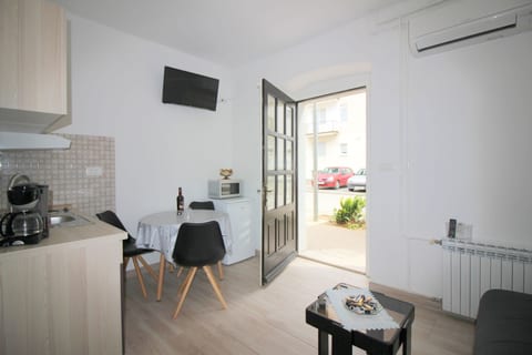 Apartment Noemi - Unit 202586-5