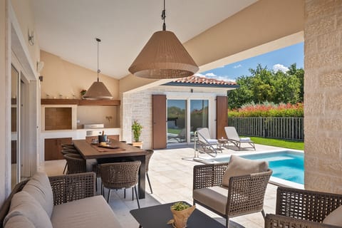Villa Villa Maxime s bazenom, saunom i whirlpool-om - Unit 377923-13