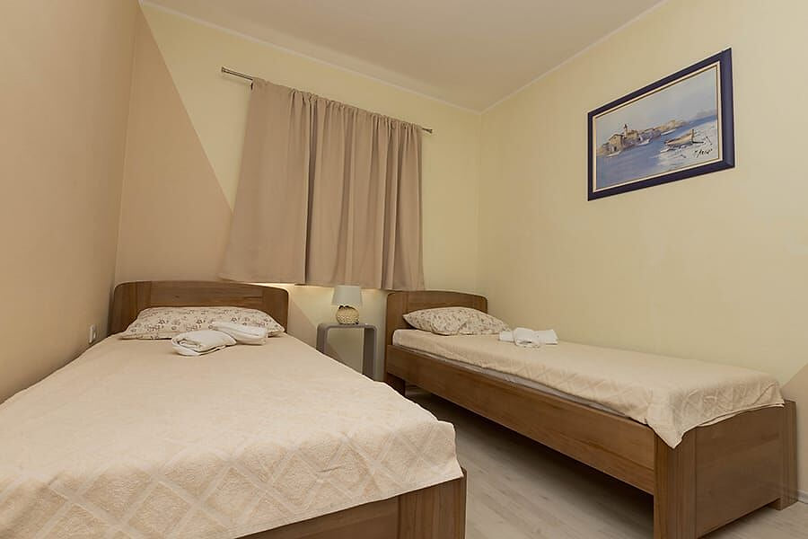 Apartment Armina - Unit 378202-13