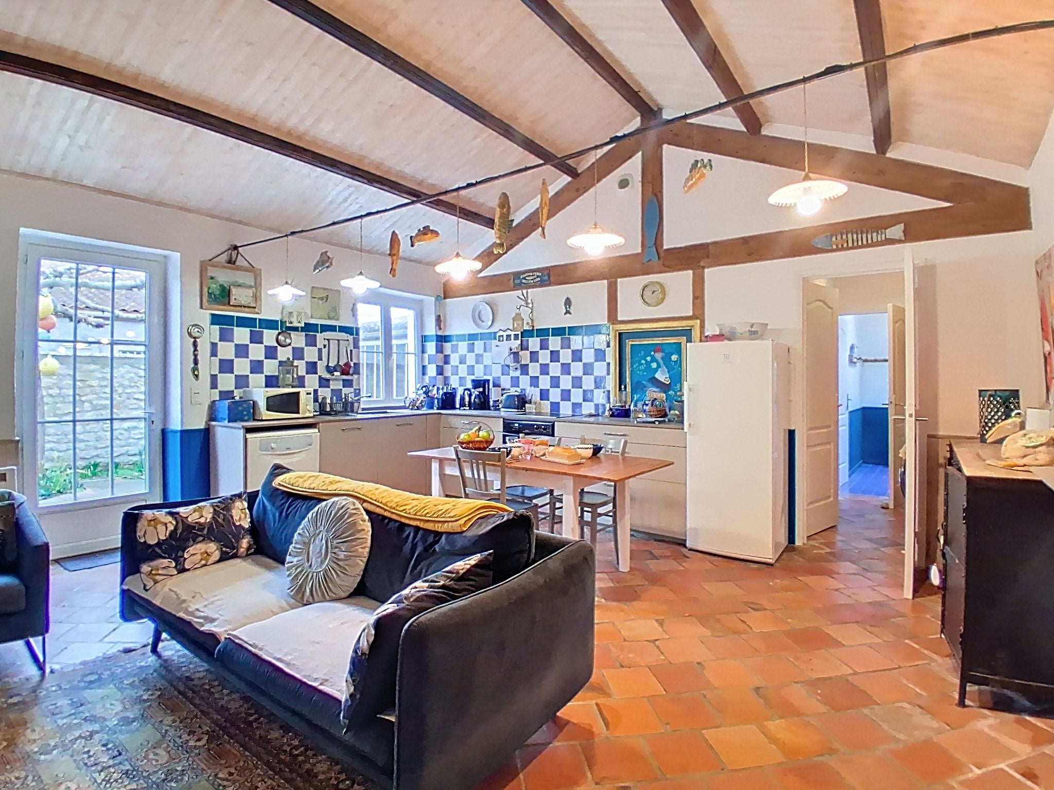 Kitchen / Dining Room