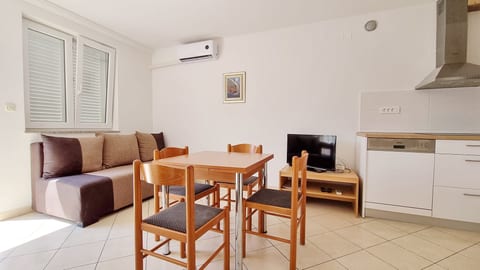 Apartments Lovinčić - Unit 369773-13