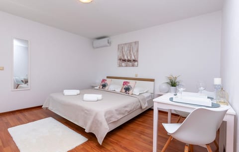 Rooms Maza - Unit 375357-13