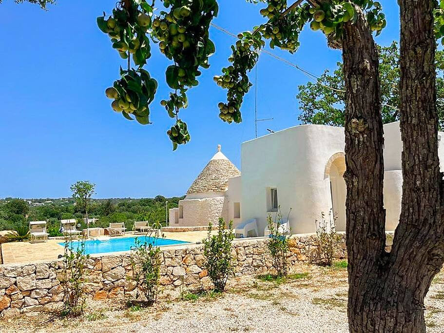 Trullo the White Coccio Ostuni