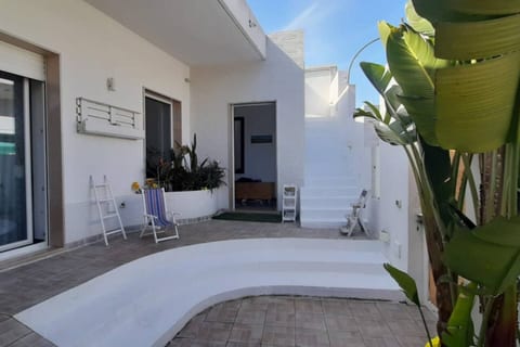 White House |Casa vacanza nel Salento - Veglie(LE)
