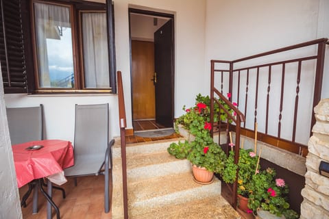 Apartments and Room LUCIANA Savudrija - Unit 205276-5