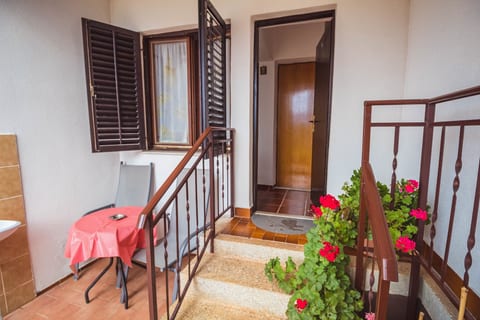 Apartments and Room LUCIANA Savudrija - Unit 205276-5