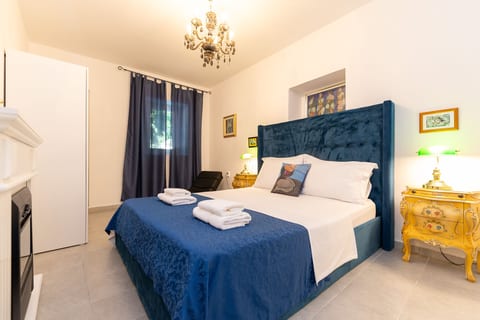 House Adora - Unit 370824-13