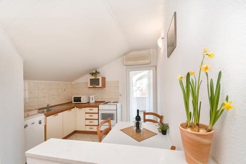 Apartments Skriveni Dvori - Unit 378214-13
