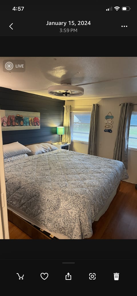 Close to beautiful Venice Beach