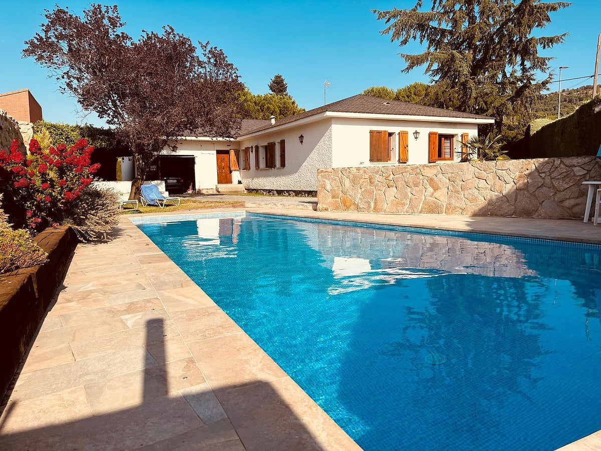 Regional Park Cuenca Alta Manzanares Chalet image 1