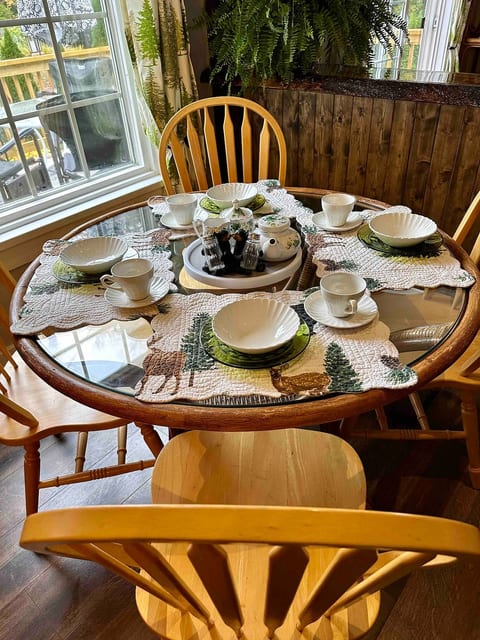 Breakfast table