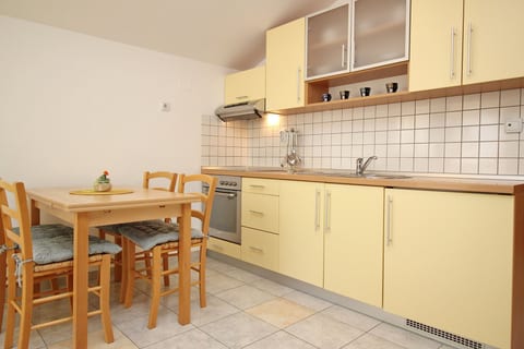 Apartments Knežević-Pavlić - Unit 54120-61