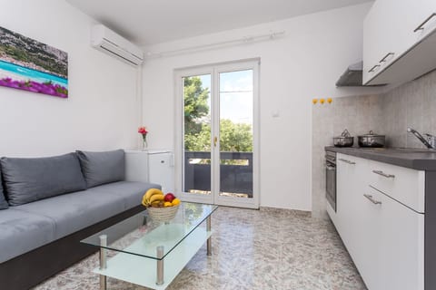 Apartments Berisha II - Unit 180944-5