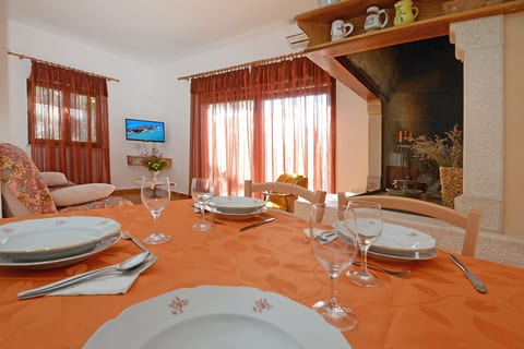 Apartments Albina Valiza - Unit 205288-5
