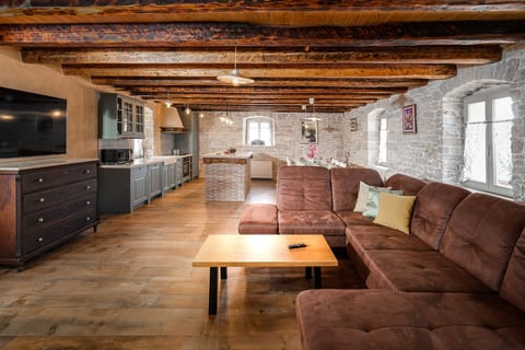 Villa Caterina s bazenom - Unit 369588-13