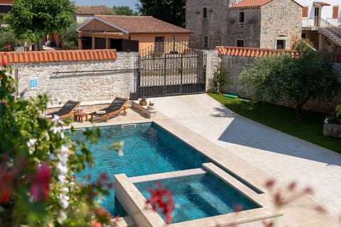 Villa Caterina s bazenom - Unit 369588-13