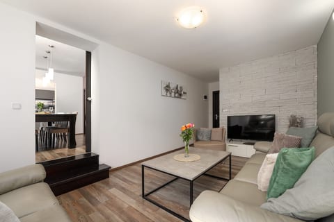 House Casa Viola - Unit 370100-13