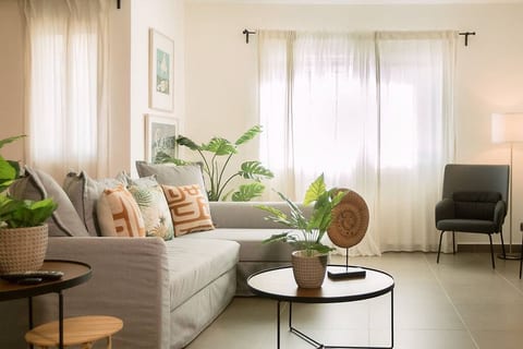 Apt Jardines 1 |Stylish 1BR w/Pool in Gated PC Village