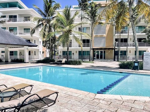 Apt Jardines 1 |Stylish 1BR w/Pool in Gated PC Village