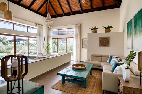 Cozy Villa Margareta w/ Heated Pool!