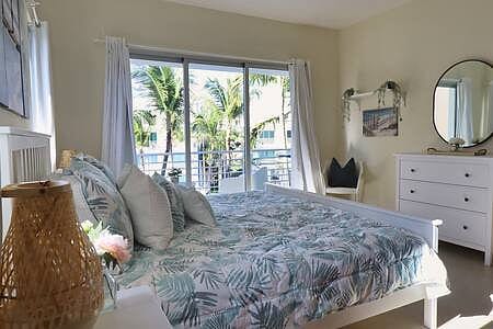 Apt Jardines 2 |2BR w/ Pool & Balcony • Gated PC Village