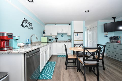 Cedar Key Islands Dolphins Cay Condo