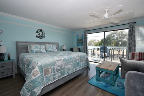 Cedar Key Islands Dolphins Cay Condo