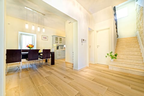 Villa Demetra s bazenom i predivnim pogledom na Motovun - Unit 205285-5