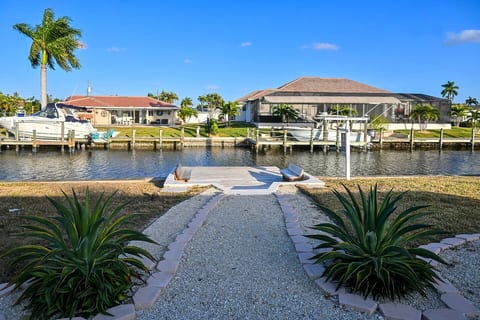 Path leading to your own private dock.