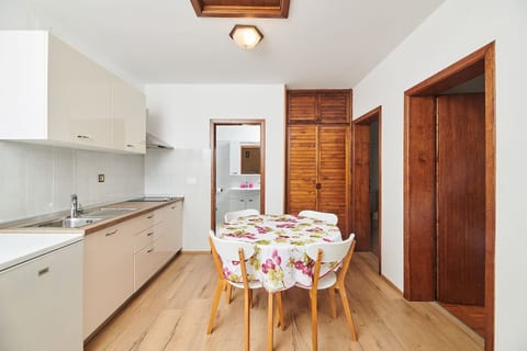 Apartment MARE ZAMBRATIJA - Unit 208611-5