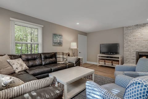 Perfect Family Cottage! Pure Michigan Vacation!