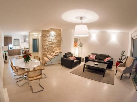 Villa BOBO's Place with Jacuzzi - Unit 209090-5