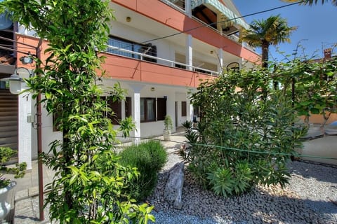 Apartments Sonja Zambratija - Unit 209212-5