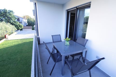 Apartments Frank - Unit 376495-13