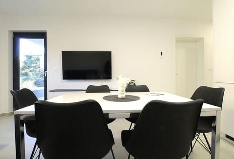 Apartments Frank - Unit 376496-13