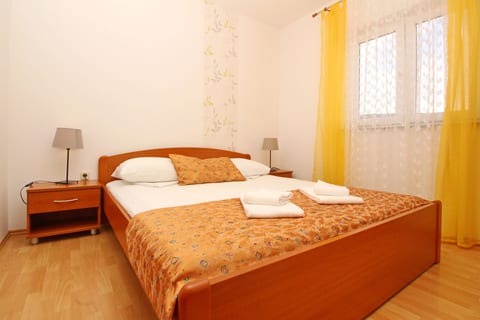 Apartments Villa Limun - Unit 54069-61