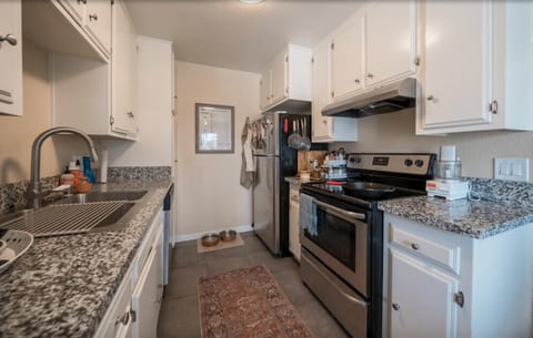 1 Bedroom - Townhome for Rent