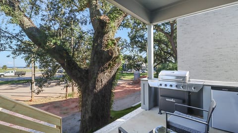 Outdoor Grill and Sitting Area Overlooking the Ocean