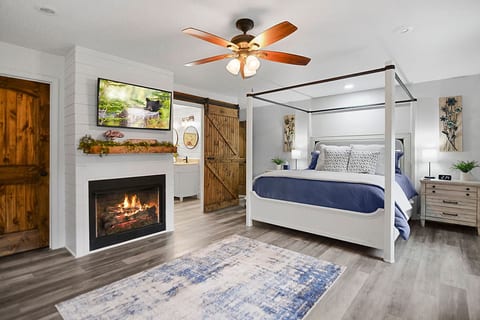 King Bedroom with Fireplace