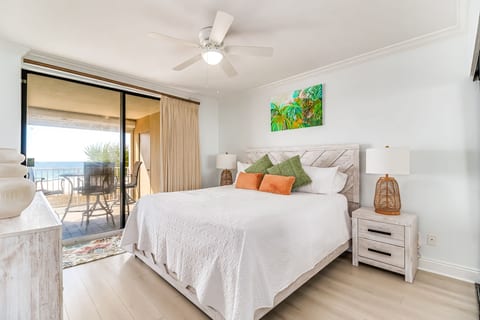 Orange Beach Beachfront Condo 3 Bedroom Sleeps 8 White Caps 305