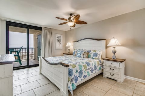 Orange Beach Beachfront Condo 2 Bedroom WD105 SE