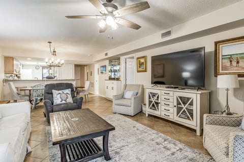 Orange Beach Beachfront Condo 2 Bedroom Sleeps 8 WD 110SW