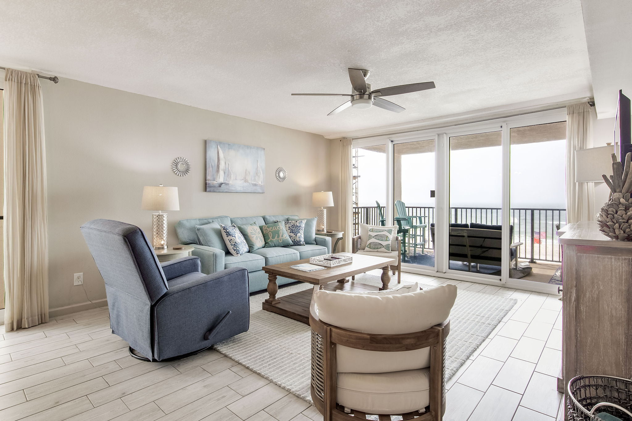 Orange Beach Beachfront Condo 3 Bedroom Sleeps 10 WD301