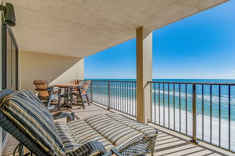 Orange Beach Beachfront Luxury Condo 2 Bedroom Sleeps 5 WD711SW.