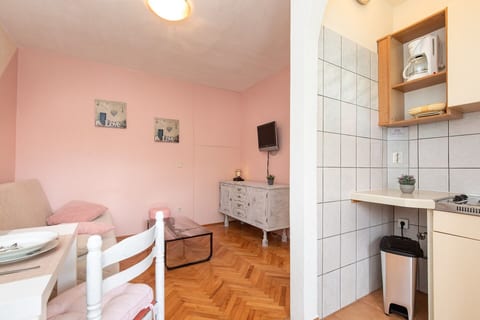 Apartment Ana - Unit 46065-61