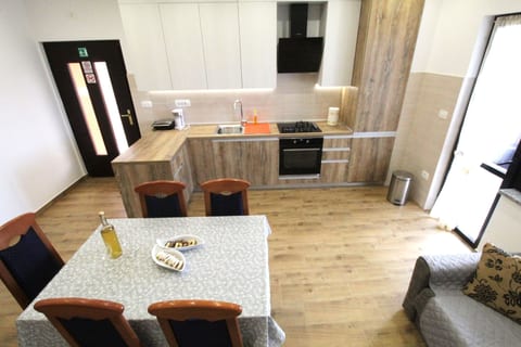 Apartment Tre pini 1 - Unit 371380-13