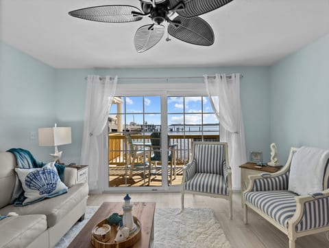 ...Looking toward the Private Balcony