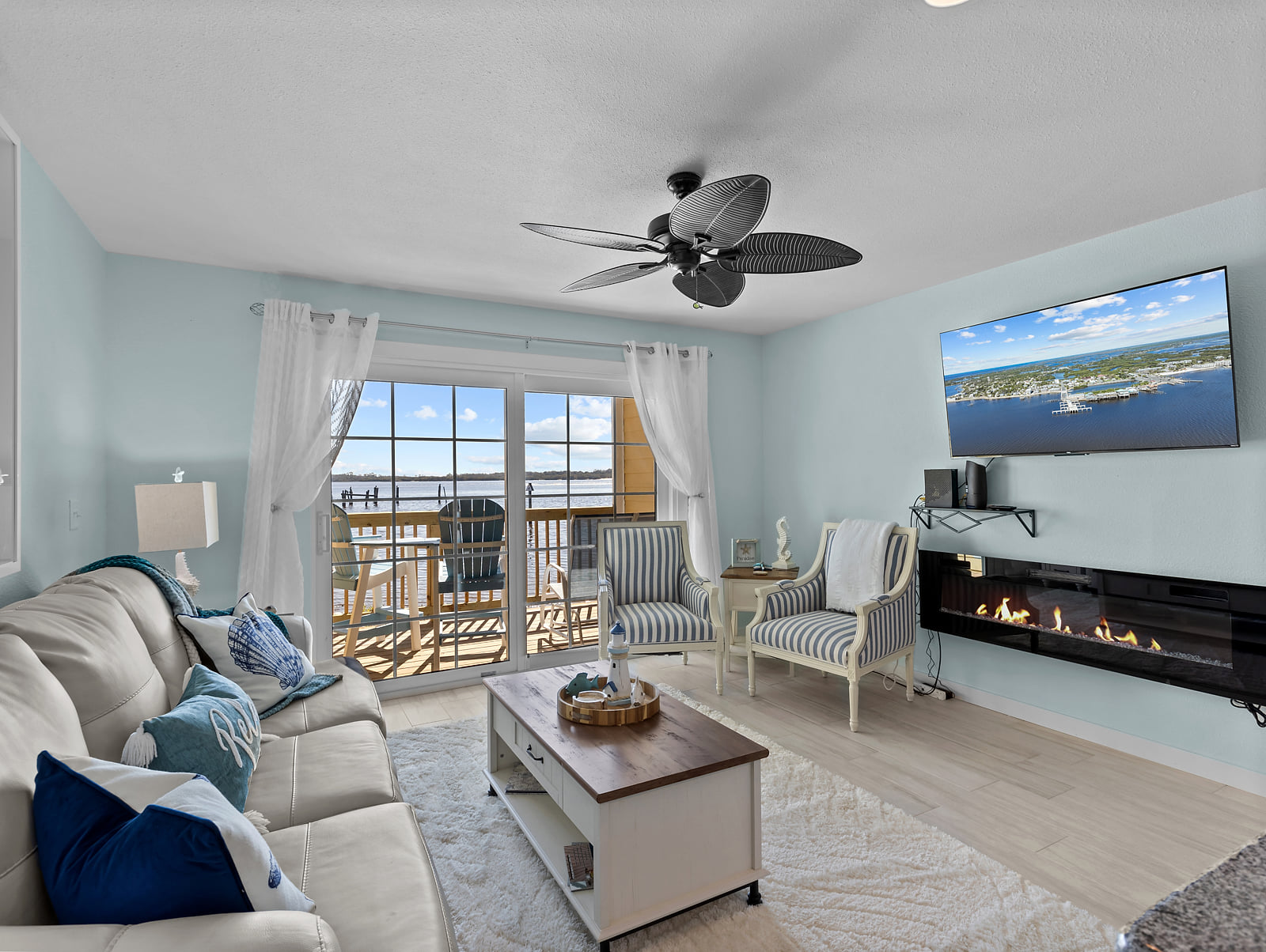 Lots of space for entertaining or just relaxing