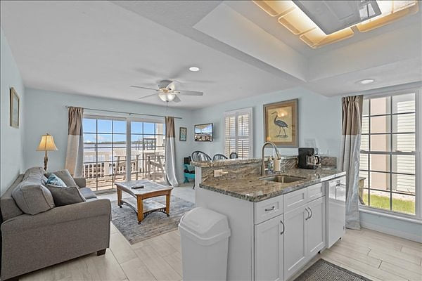 Island Place Unit 105