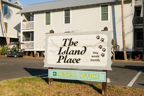 Island Place